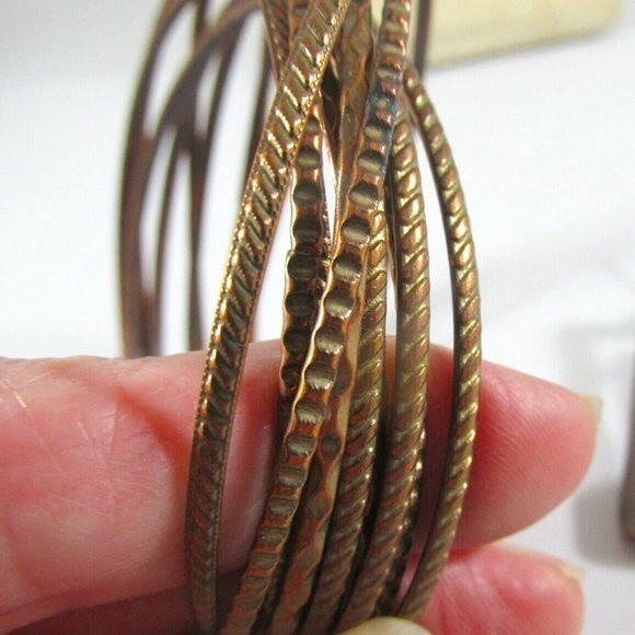 Vintage engraved stamped bronze 10 Intertwined Bracelet - Picture 5 of 6